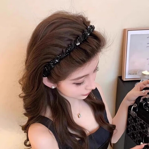 Princess of Paris Headband Women's 2025 New Light Luxurious Pressed Hair Headband Temperament Small Fragrant Style Beaded Wrap Hair Bundle Headwear Three-strand Wrapped Wave Headband 2 pcs