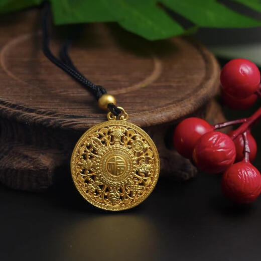 QIWN gold-plated eight-treasure compass pendant for women, good fortune buckle, fortune lotus hollow disc necklace pendant, 3.5cm swastika compass, gold-plated about 1.2 grams