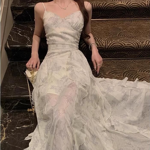 FOX.G skirt new suspender dress women summer 2025 new clothes women's small French pure desire long skirt ink floral ruffle dress L recommended 110-120Jin Jin equals 0.5 kg