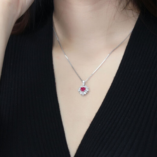 HEEKAIYI Ruby Necklace for Women Dove Blood Red 18K Gold Diamond Pendant Chinese Valentine's Day Birthday Gift for Wife and Girlfriend Selected Myanmar Heart-Shaped Ruby Necklace 1.25 Carat Pendant + 18K Gold Chain