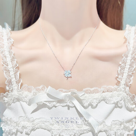 Twinkle Angel luminous four-leaf clover necklace female shell sweet girl bow clavicle chain Valentine's Day birthday gift for girlfriend ice blue four-leaf clover necklace