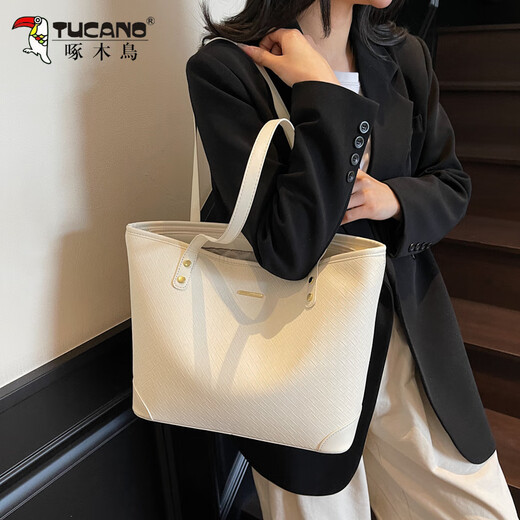 Bolsa de pájaros carpinteros Bolsas de gran capacidad para mujeres 2025 súper calientes de San Valentín Valentín Valentín bolso bolso de bolso grande bolso de hombro negro negro