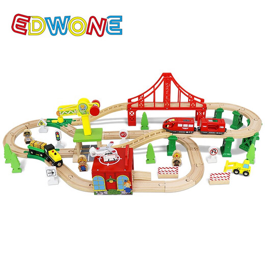 Modèle d'assemblage pour enfants en bois Electric Magnetic Remote Control Train en bois Track Track Train Train Train Train 70 pièces Grane de mine électrique + boîte de couleur Configuration standard officielle