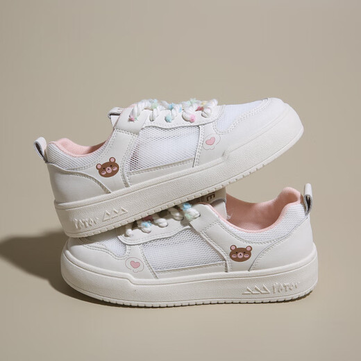 Grande marque de même style de style haute valeur Nouvelle chaussures à mailles creux creux petites chaussures blanches étudiantes à la mode