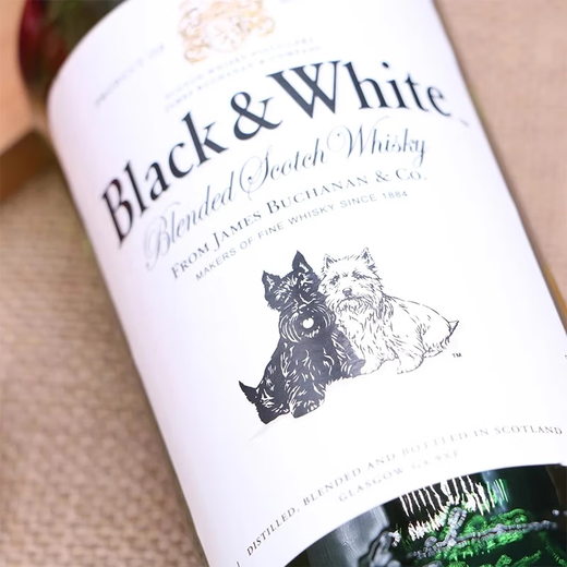 黑白狗苏格兰原装进口威士忌 洋酒烈酒700ml 帝亚吉欧行货 黑白狗威士忌700mL*2瓶