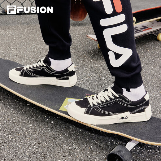 FILAFUSION men's trendy sneakers 2025 fashion canvas shoes street style sneakers