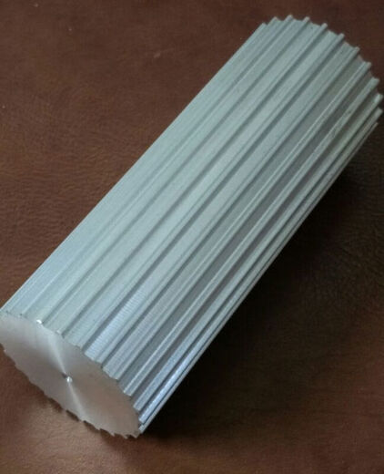 Shuangyu-Getriebe Synchronen Radstreifen ATN10 Aluminium Feststoff 200 Getriebe-Stangenmaterial Spot Trapezoidal Synchronenscheibe-Getriebdurchmesser 15397 AT1049 Zähne 200 mm lang