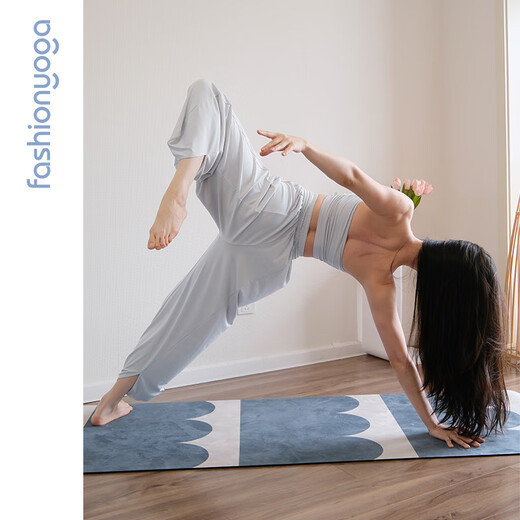 
Fansheng Yoga 2025 new simple sports and casual versatile cropped pants for women breathable loose and slimming F15922 soft gray skin L