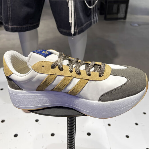 Adidas Chaussures masculines 2025 Été Nouvelle ville RNR SELLE SOLLE SOLLE CASSORES COSSIONNEUR CHAISONS CHAPOISAGES JR7001 39