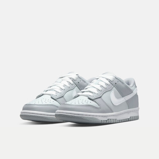 Nike (Nike) Chaussures décontractées Chaussures pour femmes 2025 Nouvelles chaussures de sport d'été Dunk Low Low top Chaussures DH9765-001 DH9765-001 Platinum / White / Wolf Grey 35.5