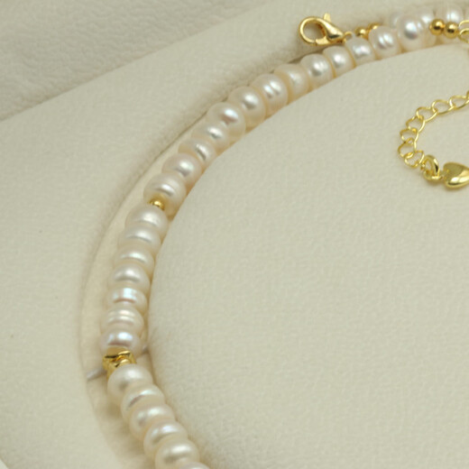 
Sugar cat Doudou freshwater pearl necklace simple collarbone with golden baroque beads summer yen neck T-shirt matching white