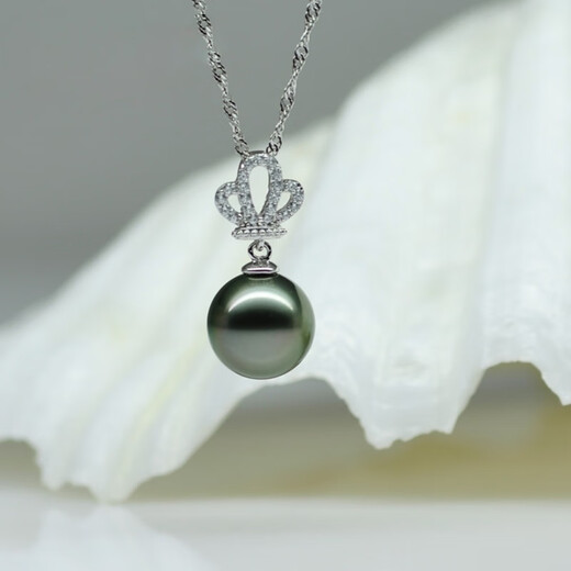 Fat Donglai purchased the same model as seawater pearl pendant mother-of-pearl necklace clavicle Tahiti black round 925 sterling silver emperor 8mm-9mm