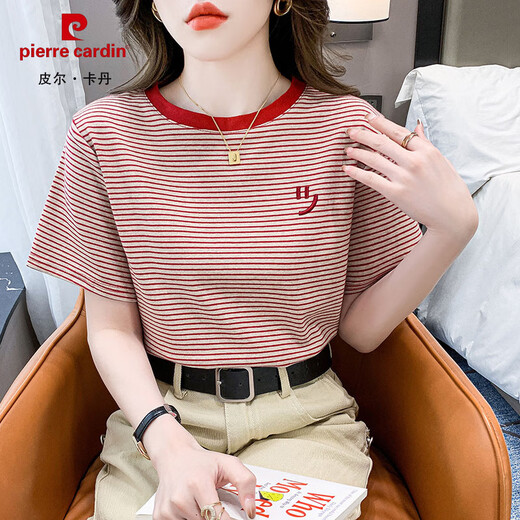 T-shirt à manches courtes à rayures à rayures Pierre Cardin pour femmes Vêtements pour femmes coréennes 2025 NOUVEAU T-shirt polyvalent cou rond Cou à mi-manche rouge 9928 s recommandé 80-95jin [Jin est égal à 0,5 kg]