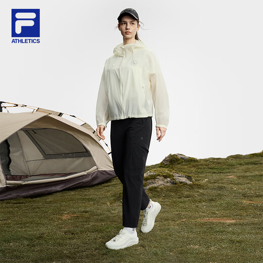 Fila Offizielle Frauenwebende Jacke für Frauen 2025 Herbst Neue Outdoor-Sport losen losen einfache Kapuze-Top-Schnee-Weiß-WT XL 175/92A/XL