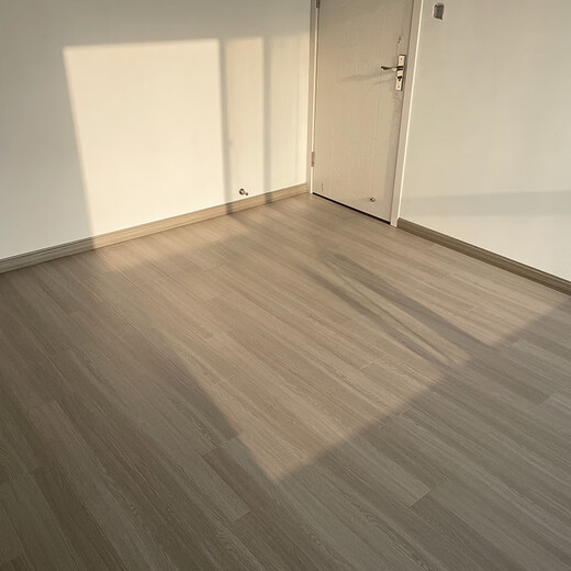 温以嘉12MM强化复合木地板家用环保耐磨办公室工装灰色原木色服装店 2201 1㎡