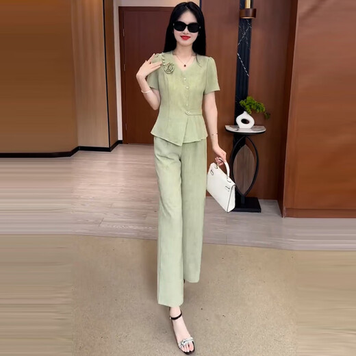 忻依美时尚气质套装女2025新款夏季时髦洋气显瘦V领短袖阔腿裤两件套 浅绿色 M 【85-100斤】