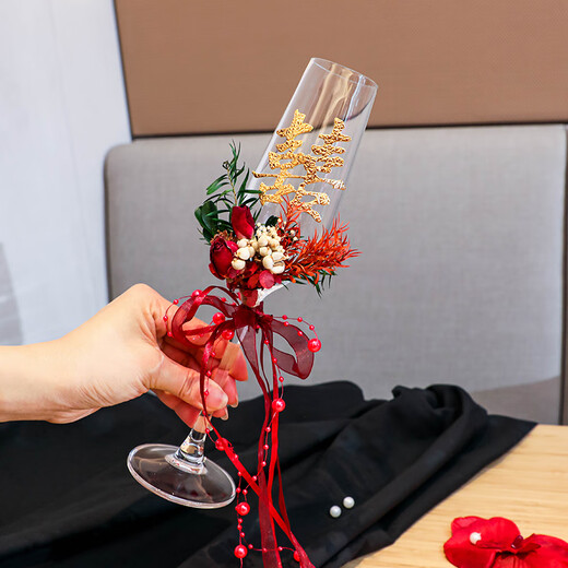 Il Jiangong s'est marié en verre de toast pour le couple champagne verre de pied de pied de pied de mariage créatif matériaux de bricolage pack de verre cocktail paire B4877 (vin-rose))