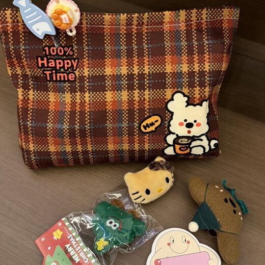 Cosmetic bag, portable large-capacity retro plaid storage bag, stylish travel and outing toiletry bag, coffee puppy storage bag