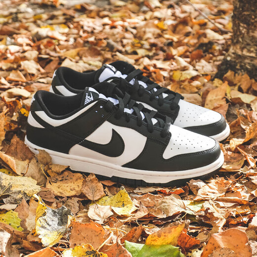 
Nike (NIKE) Dunk Low 'WhiteBlack' Black and White Panda Shoes DD1391-100 DD1503-101 [Women's Model] 40.5 Authentic product supports identification