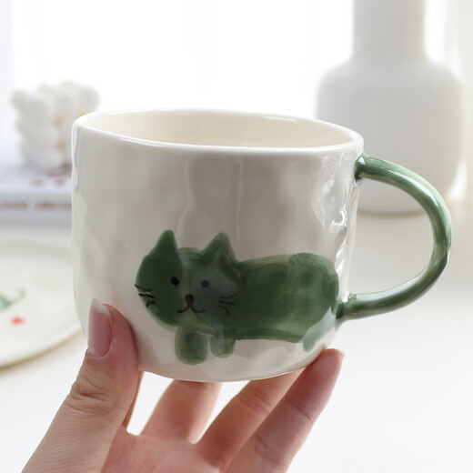 
LDVEP small fresh hand-painted kitten ceramic mug home afternoon tea cup office milk coffee cup saucer set green kitten tray 15906 small