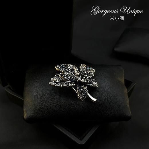 QUAMER high-end retro leaf brooch, men's and women's coats, suits, simple temperament, corsage, scarf, hat pin