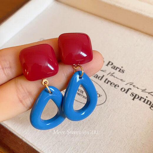 Non-pierced ear clips, water drop square resin retro fashion earrings, versatile niche temperament earrings, light luxury and high-end sense, ear clips - red - blue