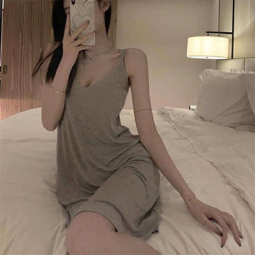 性感女睡衣夏季新款带胸垫吊带睡裙女士纯欲风修身纯色学生家居服 686灰色吊带裙【带胸垫】 S 【建议85斤内】