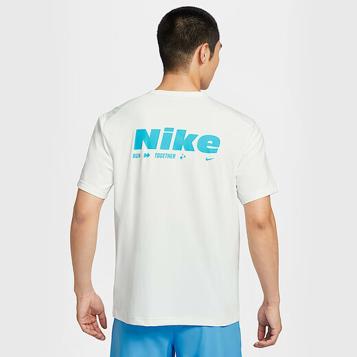 耐克（NIKE）Hyverse Dri-FIT男子遮阳速干跑步短袖上衣T恤 HV4882-121 M