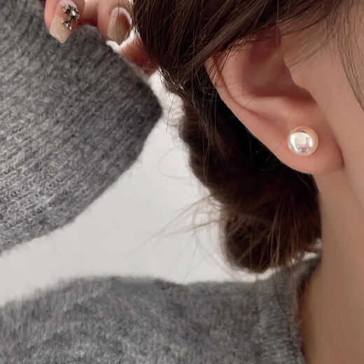 Bai Qixin Pearl Earrings S925 Silver Needle French Oblate Steamed Bun Earrings Women's Light Luxury High-end Earrings and Earrings for Your Girlfriend Oblate Steamed Bun Pearl Earrings 10mm