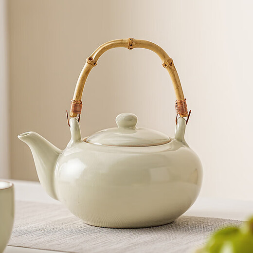 Easy to use Ru kiln teapot for making tea, household ceramic Kung Fu tea set, single pot tea water separation, dedicated for hotels and restaurants
