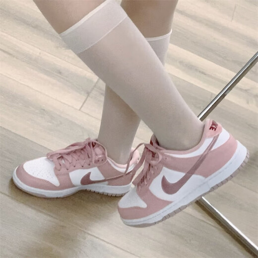 Обувь Nike Teenagers 'Dunk Low Wervatile Low Top Loolweight Spection Sports и повседневную обувь DO6485 DH9765-001 Off-White Dunk 35.5 Официальный аутентичный