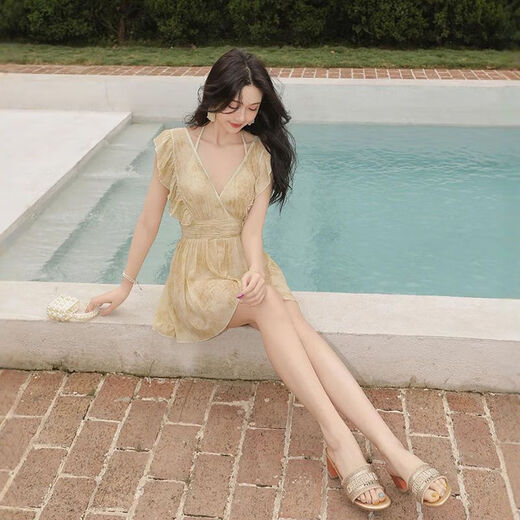 
YMEISHAN swimsuit women pure desire and super immortal one-piece 2025 hottest conservative belly-covering and slimming seaside swimsuit ginger M [84-98Jin [Jin equals 0.5 kg] Choose me]