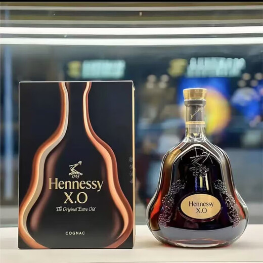 轩尼诗（Hennessy）XO 法国干邑白兰地原瓶原装进口洋酒带盒 （海外版） 新款轩尼诗XO700mL1瓶 海外版