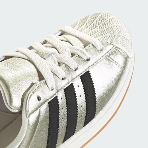 Adidas [adidas] Originals Clover Men and Women Superstar II W Trendy Casual Shoes HQ2691 38.5