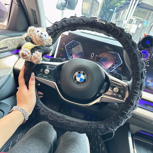 语森忆新款汽车方向盘套防滑吸汗四季通用可爱女神卡通汽车把套夏季 草莓毛衣泡芙白色雪梨把套