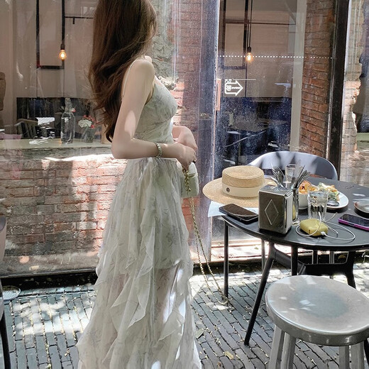 FOX.G skirt new suspender dress women summer 2025 new clothes women's small French pure desire long skirt ink floral ruffle dress L recommended 110-120Jin Jin equals 0.5 kg