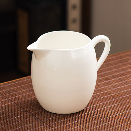 Yuanxi 500ml large mutton-fat jade fair cup tea drain integrated filter ceramic thickened tea divider set high-end mutton-fat jade fair cup + Yushun tea drain set