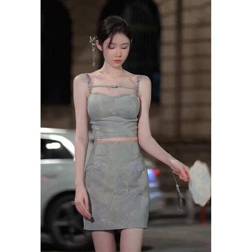 
9923# Early autumn fashion chic high-end socialite American sweet and spicy small fragrance dress suspender dress suit gray picture color suspender top + skirt S