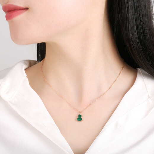 Man Fuxiang 18K gold gourd pendant au750 rose gold gold necklace red agate clavicle chain set chain birthday gift for girl 18K gold gold color (single pendant) malachite green
