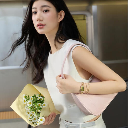 Davena star's same style Di Weina small pin watch, feminine, light luxury, small green watch, small square watch, women's watch