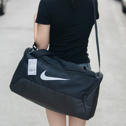 Nike (nike) большие сумки для фитнеса для приоритетной сумки. Сумка сухой мокрое отделение плавание с одним плечами.