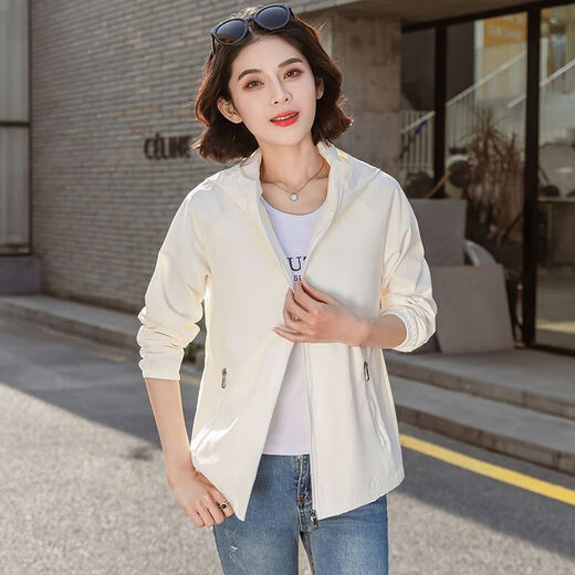 Windbreaker Women's Short Spring and Autumn New Loose Casual Versatile Large Size Thin Hooded Small Fragrance Jacket Jacket Black XL 120-135Jin Jin is equal to 0.5 kg