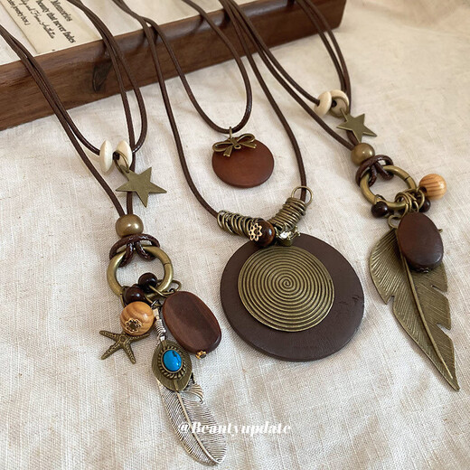 Medieval style artificial wood geometric pendant necklace bohemian style clavicle chain retro personality jewelry for women Necklace - gold - coffee color