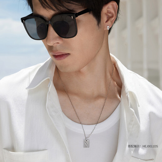 Lukfook Jewelry Platinum Necklace Black Diamond Square Brand Platinum 950 Hand Brushed Men's and Women's Necklace Total Weight Approximately 11.51 Grams