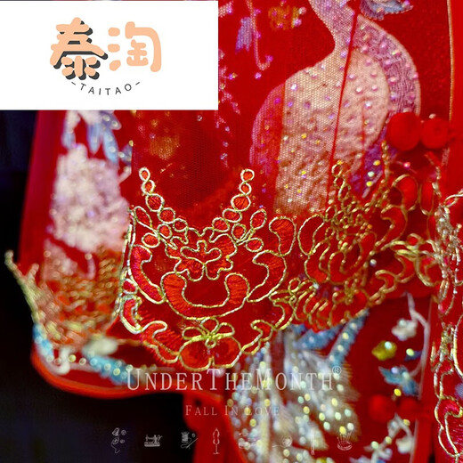 
Thai Tao bride wedding main wedding veil Chinese style wedding Xiuhe clothes red hijab golden lace red veil red gold thread lace 1 hairless comb