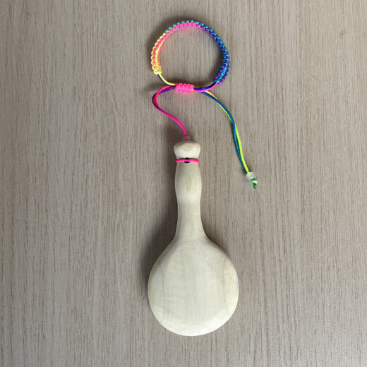 Guangxi Zanthoxylum bungeanum wood log molar stick, enlarged and bold, baby can bite, old-fashioned wooden toy for infants aged 1 to 3 years old, pure red rope 904080, Wild Zanthoxylum bungeanum wood stick stick cake molar stick