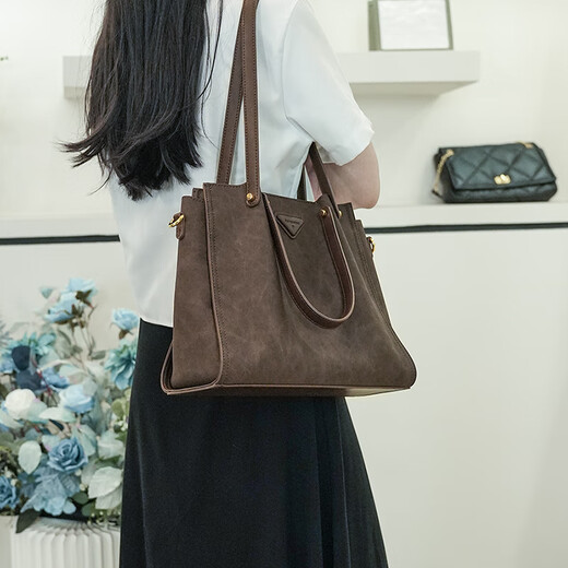 Jacoponnus Jacobang Bucket Bag Women's 2025 Nuevo nicho de alta gama de lujo de lujo Gran capacidad Commuting Soft Cuero Crossbody Bagk Café Batik Embalaje ordinario Bolsa grande