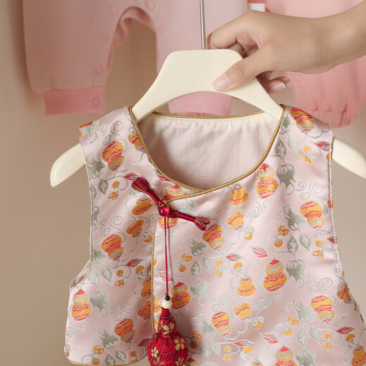 G.duck little yellow duck one-year-old dress for men and women baby autumn clothing baby jumpsuit Chinese Tang Dynasty full of 100th anniversary festive clothes Fulu vest + jumpsuit + pendant 80cm 80 size recommended 6-9 months 14-20 Jin Jin equals 0.5 kg c