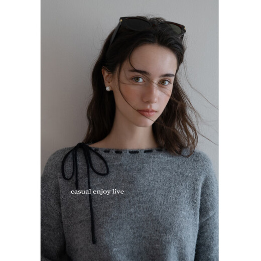 EGGKA Round Neck Rope Lace Furry Variegated Short Sweater Lazy Long Sleeve Top E25A40128AF Dark Gray One Size