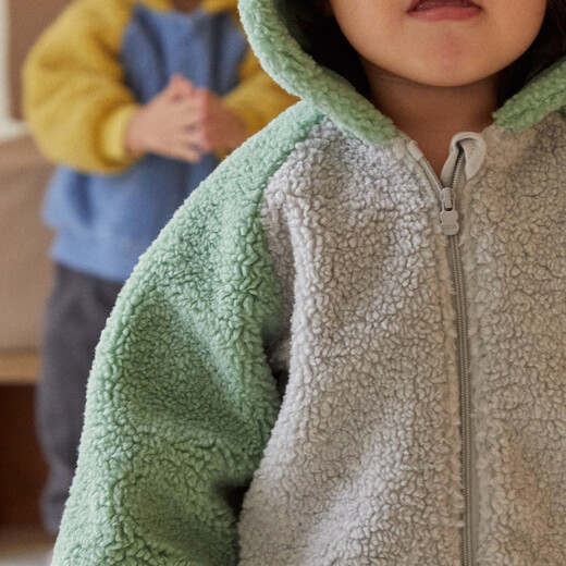 Climbing autumn and winter baby velvet jacket for boys and girls, baby imitation sherpa thickened top to keep warm when going out, green 80 cm